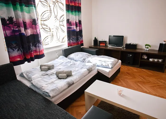 아파트 Mestsky - Flat & 24h Self Check-in & 62m2 & Free Parking *