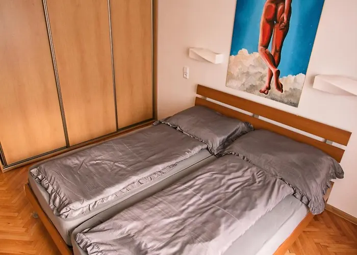 아파트 Mestsky - Flat & 24h Self Check-in & 62m2 & Free Parking